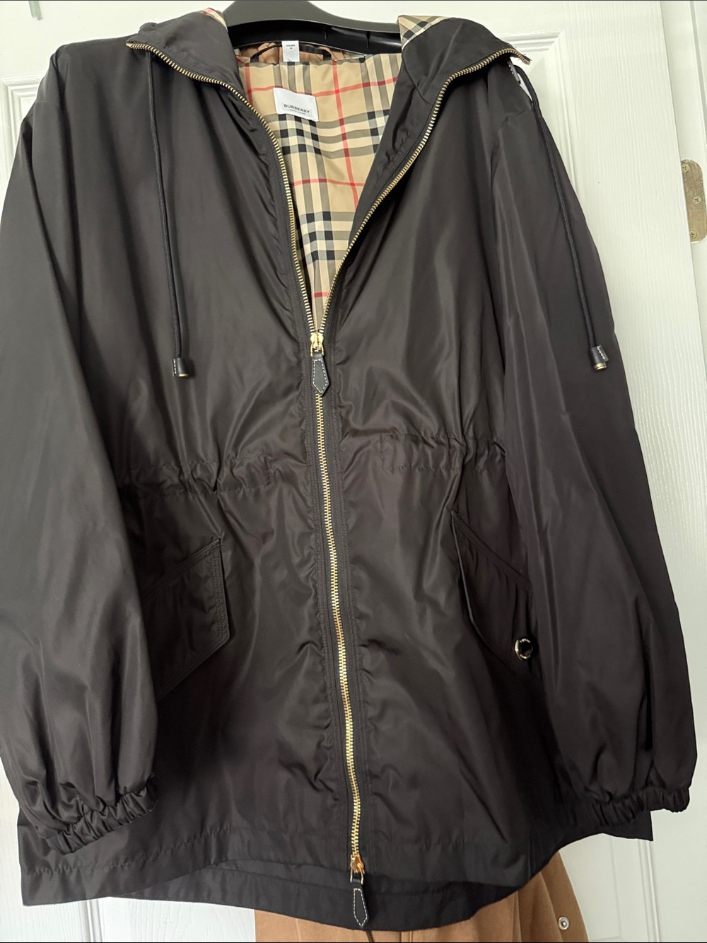 Burberry Black Hooded Anorak with Signature lining - Picture 1 of 6